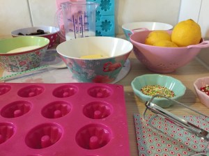 In der Küche von Annibackt - Zitronen-Mini-Gugelhupf