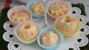 Nimm 2 oder 3 oder 4: Mini-Gugelhupf