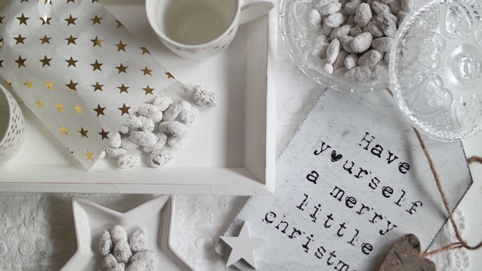 Süße Mandeln mit Schokolade