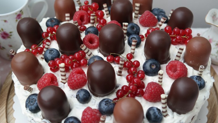 Annibackt Schokokuss Torte