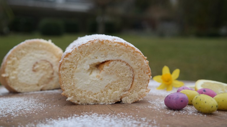 Annibackt Biskuitroulade