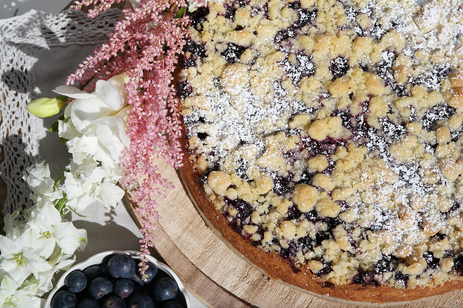 Heidelbeer-Käsekuchen mit Streuseln