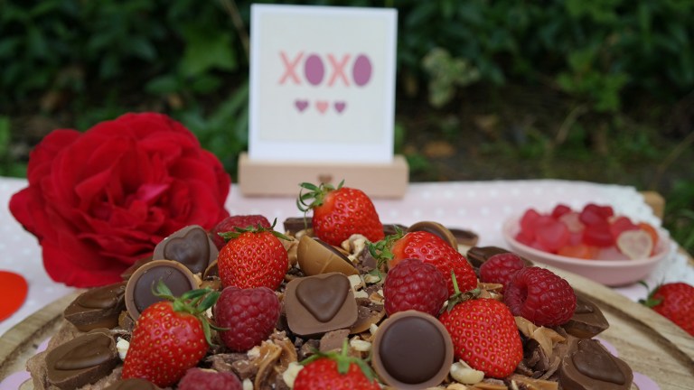 Anni backt Toffifee Torte