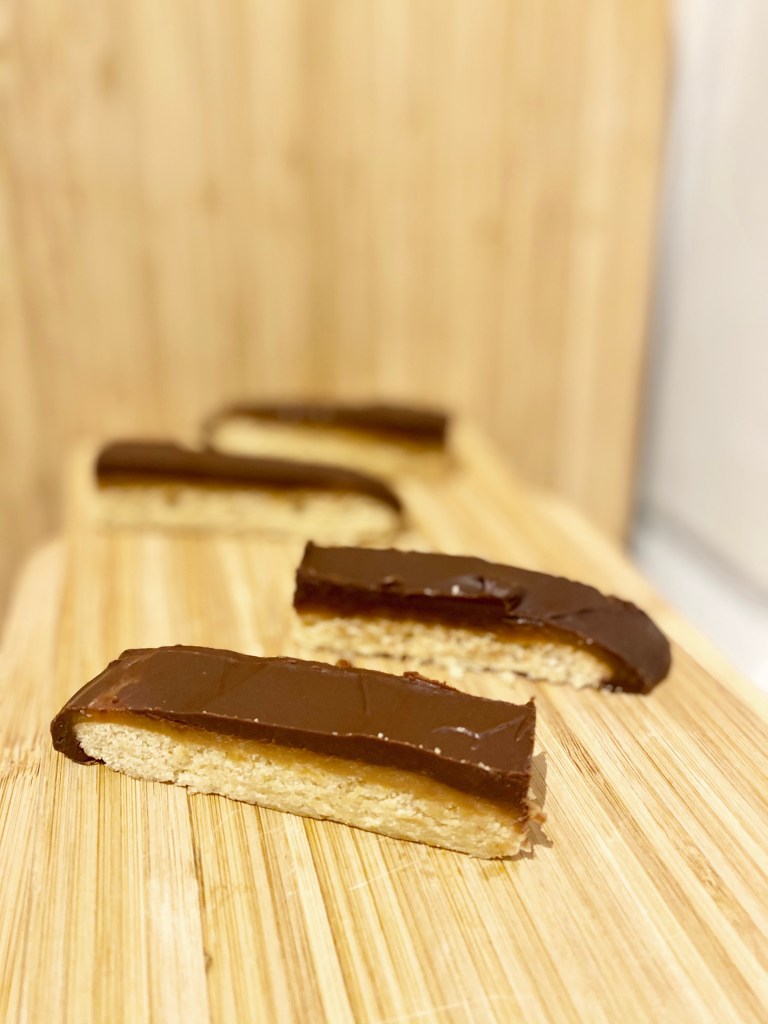 Selbstgemachte Schokoriegel