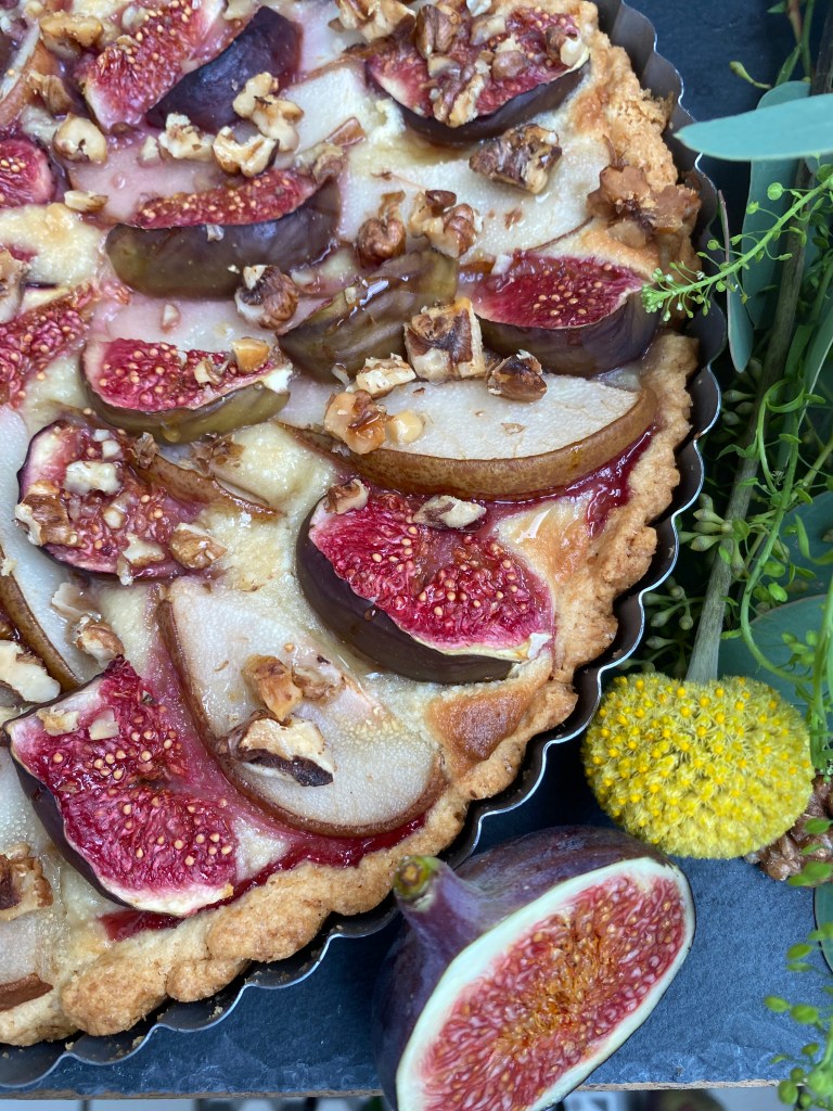 Tarte aus Mürbeteig mit Feigen