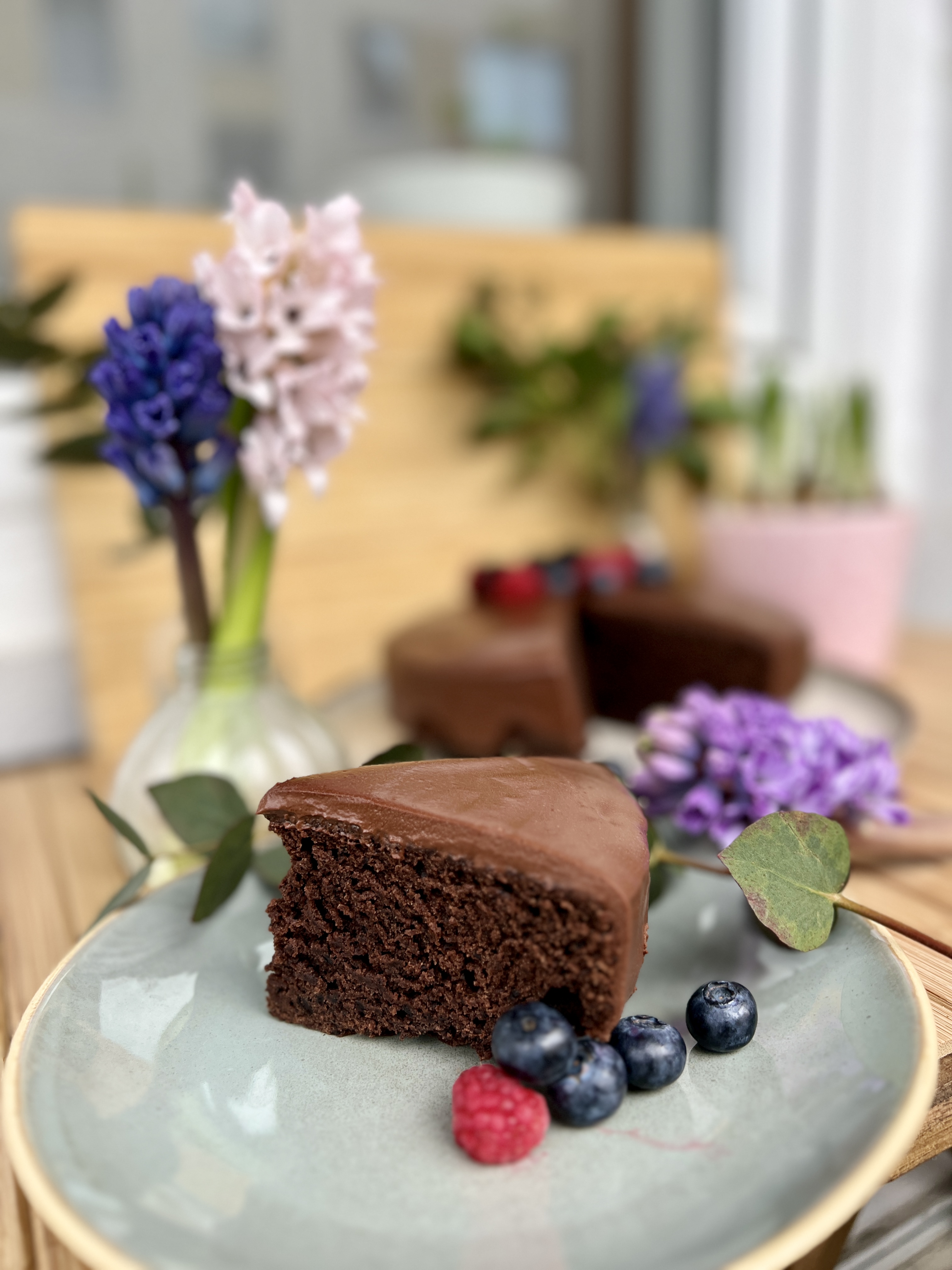 Veganer Schokokuchen mit Ganache: Veganuary by Dr. Oetker – Annibackt Veganer Schokokuchen mit Ganache: Veganuary by Dr. Oetker – Annibackt