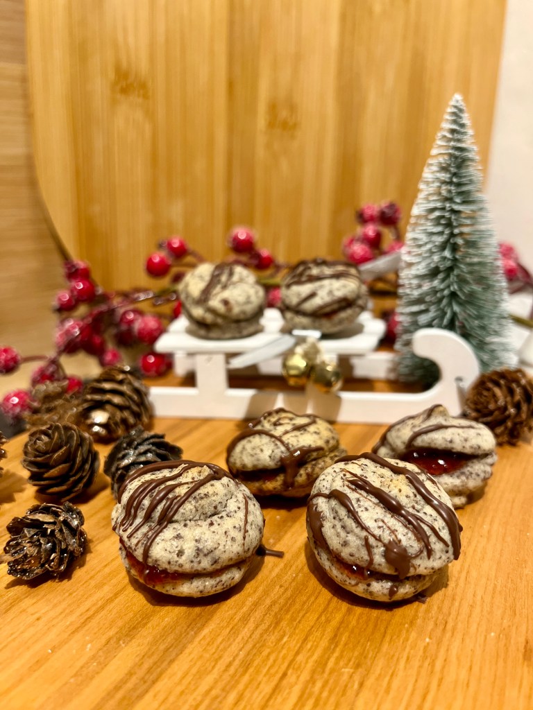 Gefüllte Mohnplätzchen